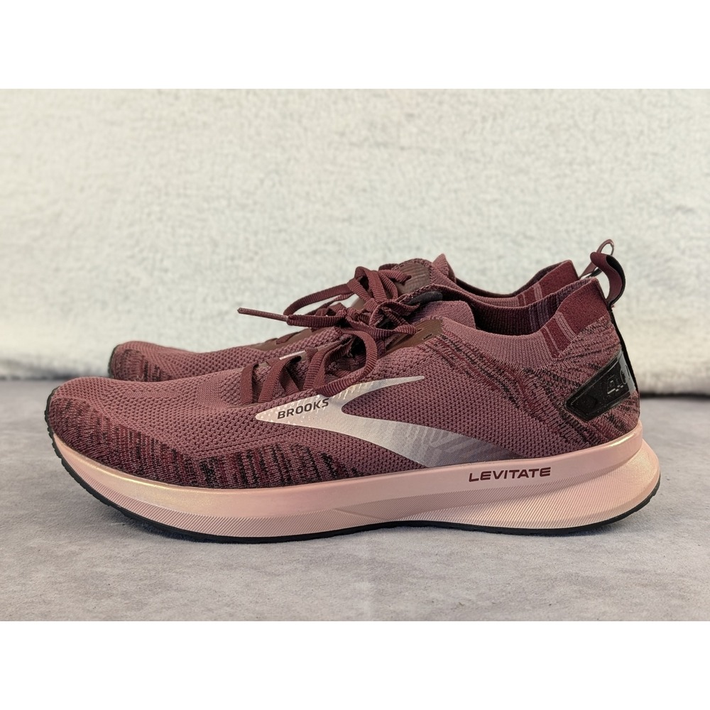 Brooks Levitate 4 Womens Running Shoes Burgundy Rose Gold Size 11 NWOB